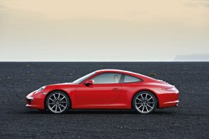 Röd Porsche 991.2